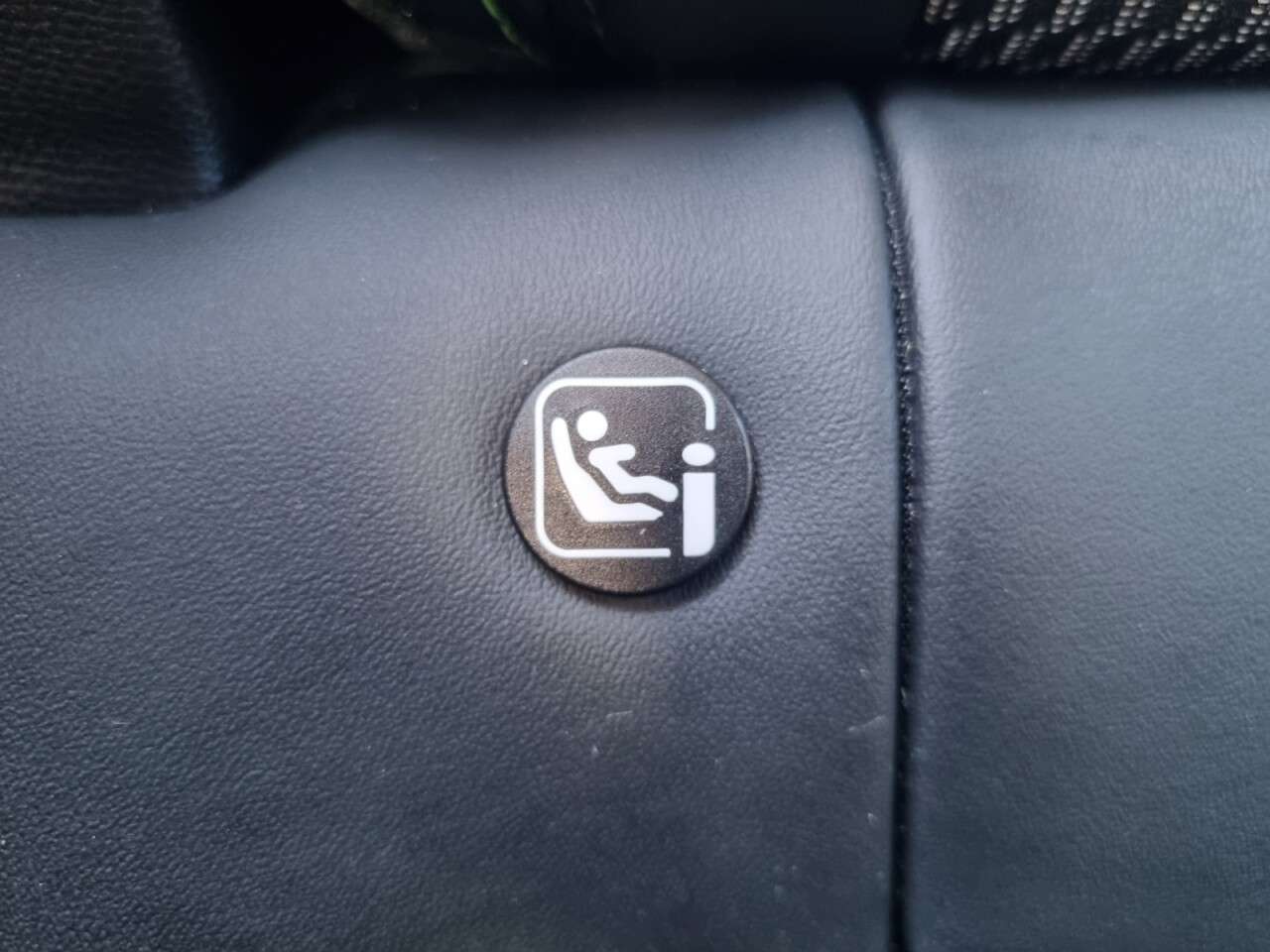 2024 PEUGEOT 2008 2024 PEUGEOT 2008