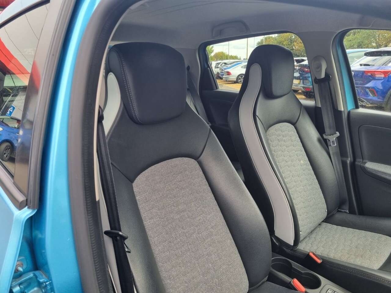 2021 RENAULT ZOE 2021 RENAULT ZOE