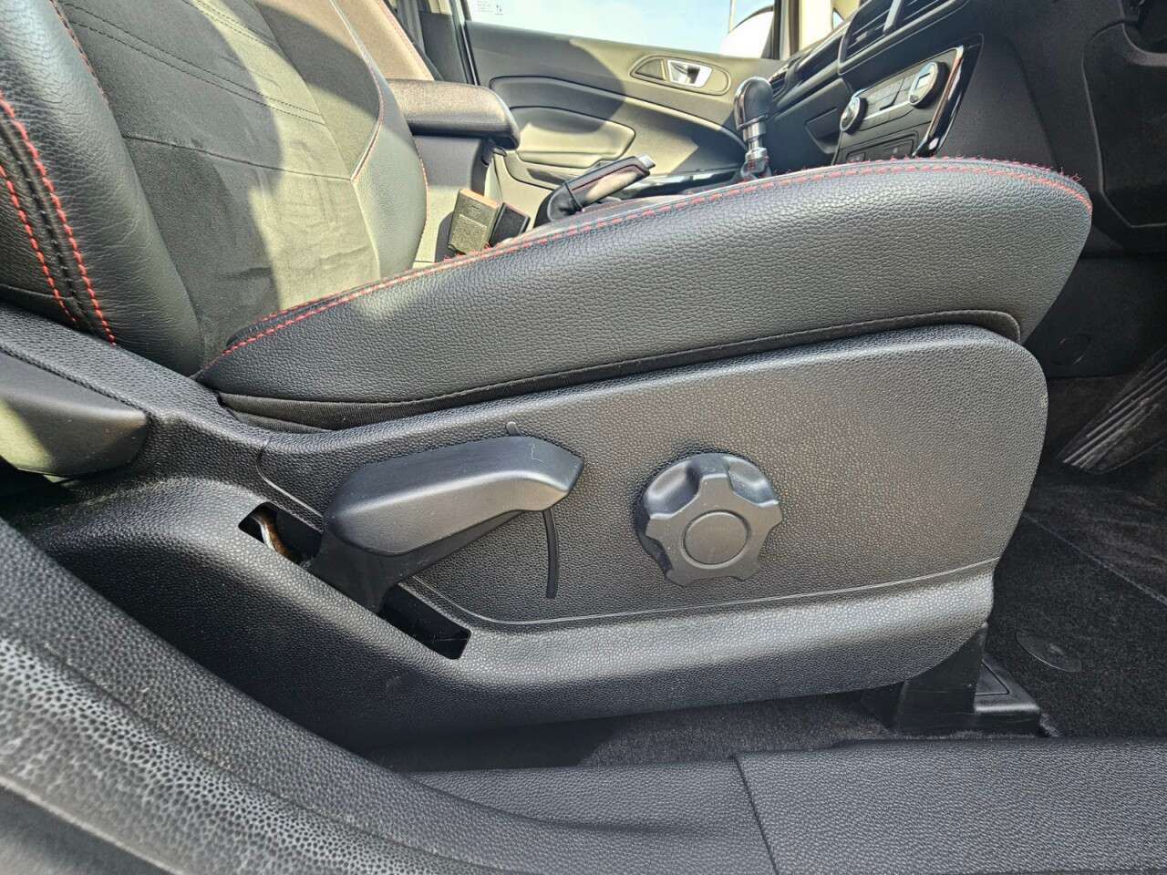 2020 FORD ECOSPORT 2020 FORD ECOSPORT