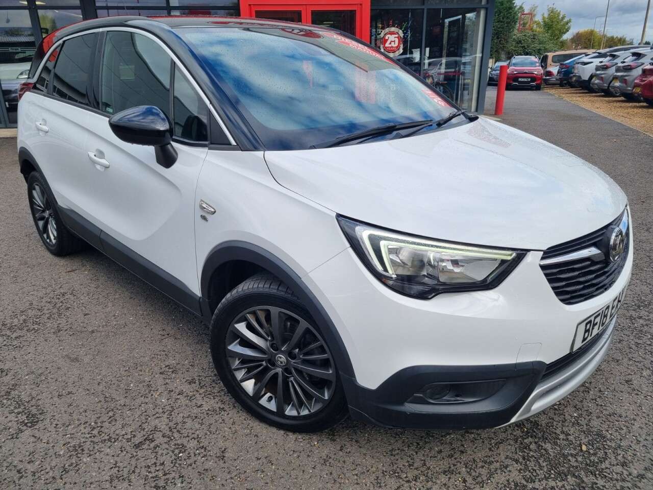 A 2018 VAUXHALL CROSSLAND X 1.6 Turbo D Elite Nav SUV 5dr Diesel Manual Euro 6 (s/s) (120 ps) A 2018 VAUXHALL CROSSLAND X 1.6 Turbo D Elite Nav SUV 5dr Diesel Manual Euro 6 (s/s) (120 ps)
