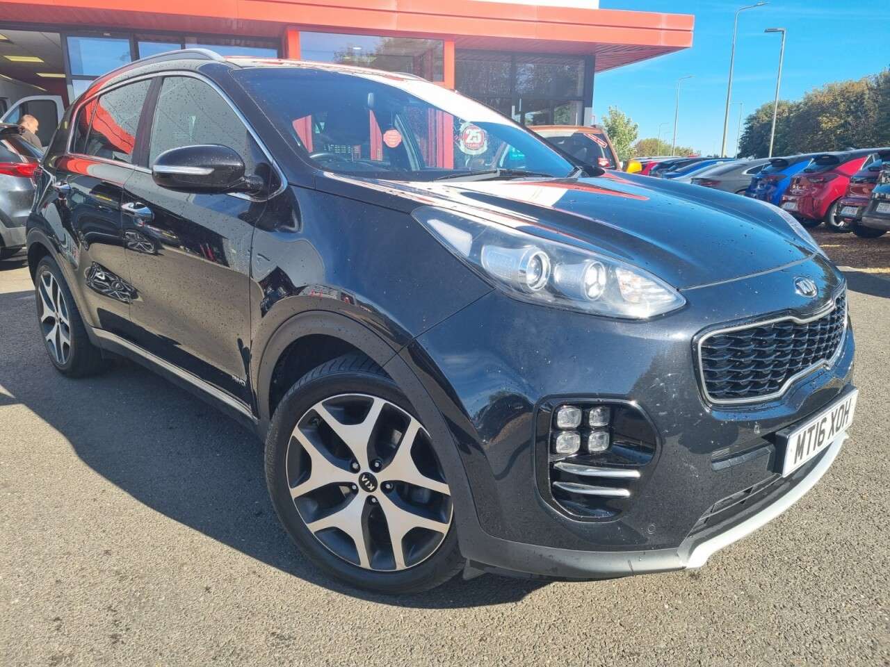 A 2016 KIA SPORTAGE 1.6 T-GDi GT-Line SUV 5dr Petrol Manual AWD Euro 6 (174 bhp) A 2016 KIA SPORTAGE 1.6 T-GDi GT-Line SUV 5dr Petrol Manual AWD Euro 6 (174 bhp)