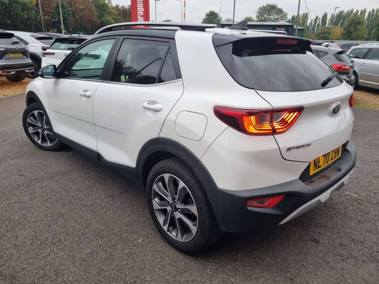 2020 KIA STONIC 2020 KIA STONIC