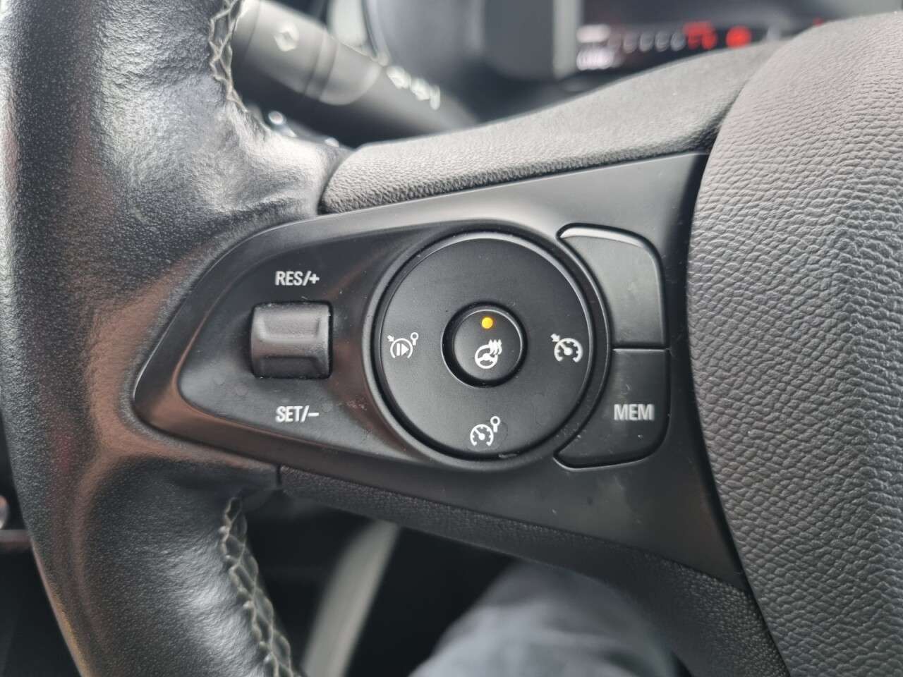A 2020 VAUXHALL CORSA 1.2 Turbo SRi Premium Hatchback 5dr Petrol Manual Euro 6 (s/s) (100 ps) A 2020 VAUXHALL CORSA 1.2 Turbo SRi Premium Hatchback 5dr Petrol Manual Euro 6 (s/s) (100 ps)