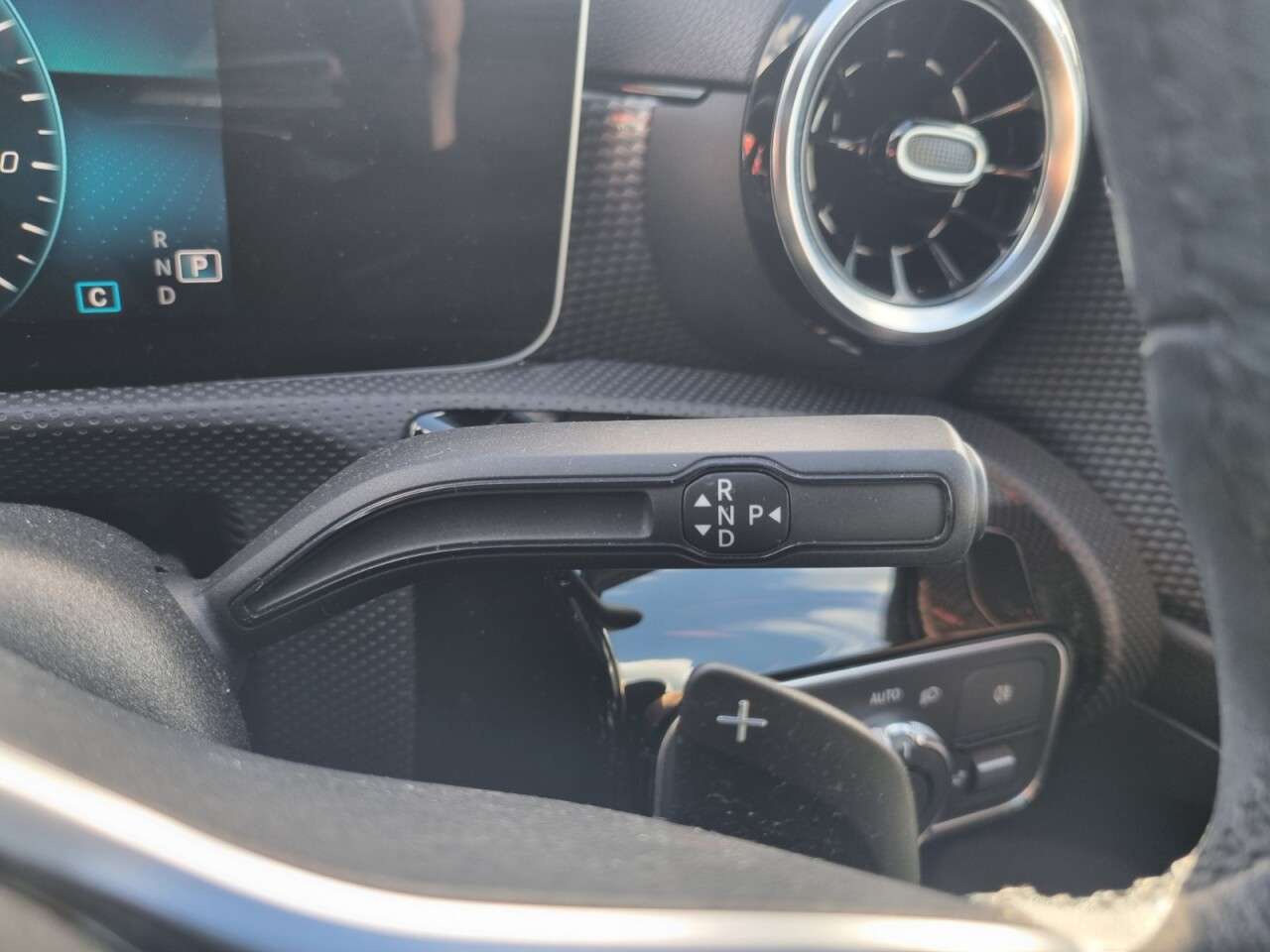 2018 MERCEDES-BENZ A CLASS 2018 MERCEDES-BENZ A CLASS