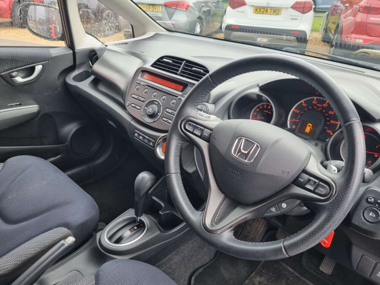 2013 HONDA JAZZ 2013 HONDA JAZZ