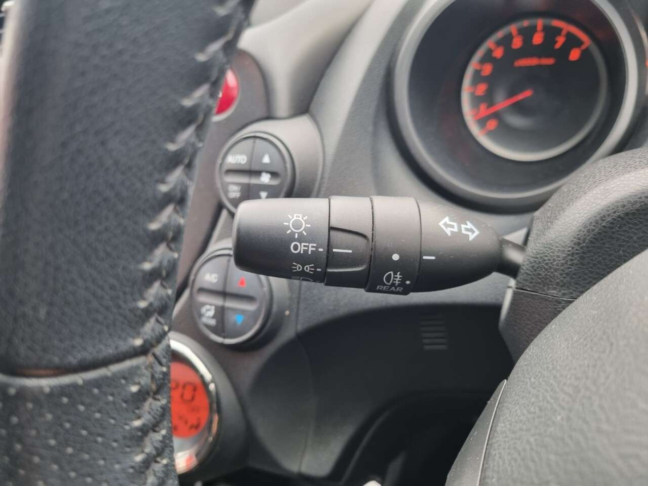 2013 HONDA JAZZ 2013 HONDA JAZZ