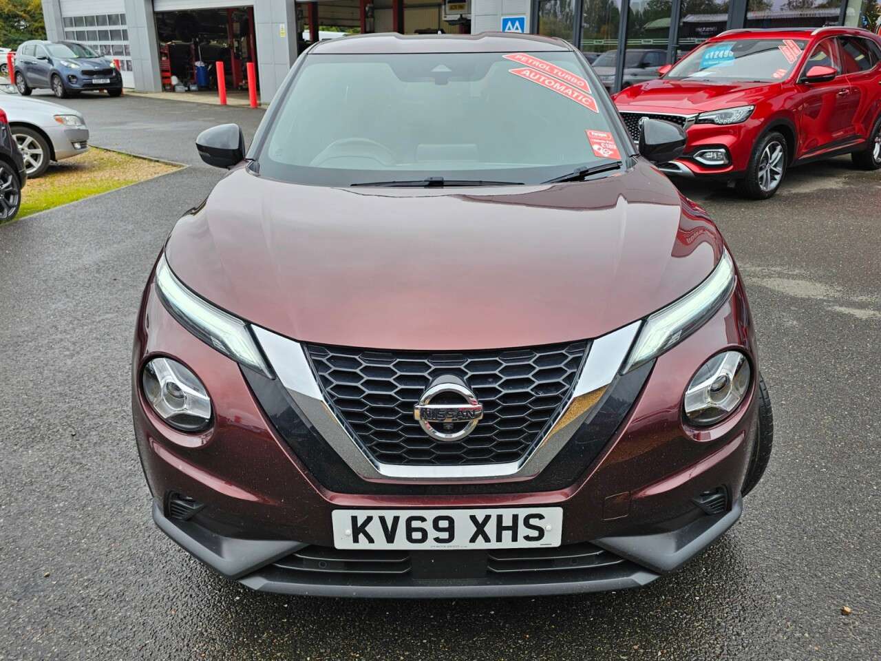 A 2019 NISSAN JUKE 1.0 DIG-T Tekna SUV 5dr Petrol DCT Auto Euro 6 (s/s) (117 ps) A 2019 NISSAN JUKE 1.0 DIG-T Tekna SUV 5dr Petrol DCT Auto Euro 6 (s/s) (117 ps)