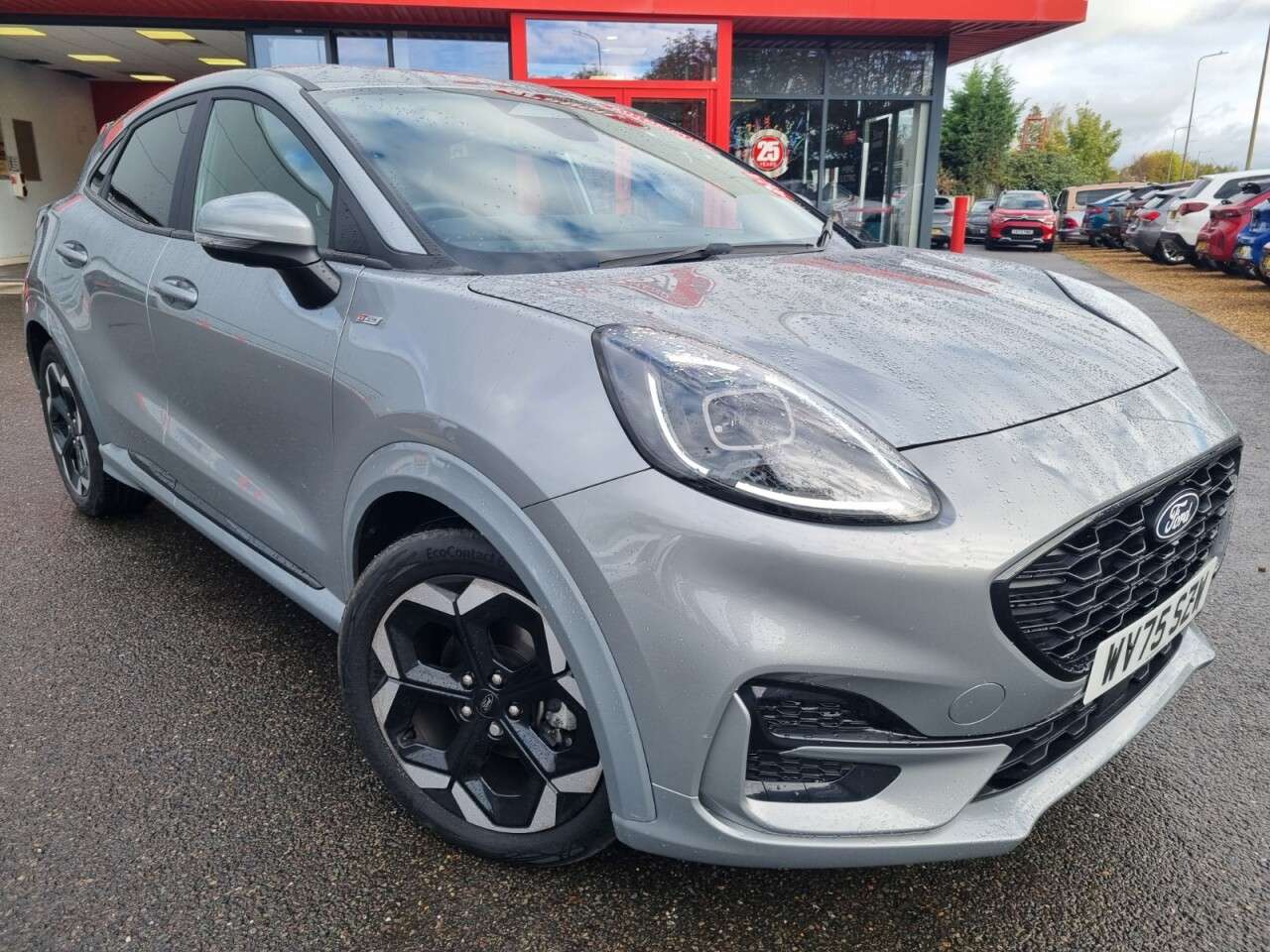 A 2025 FORD PUMA 1.0T EcoBoost MHEV ST-Line X SUV 5dr Petrol Hybrid DCT Euro 6 (s/s) (125 ps A 2025 FORD PUMA 1.0T EcoBoost MHEV ST-Line X SUV 5dr Petrol Hybrid DCT Euro 6 (s/s) (125 ps