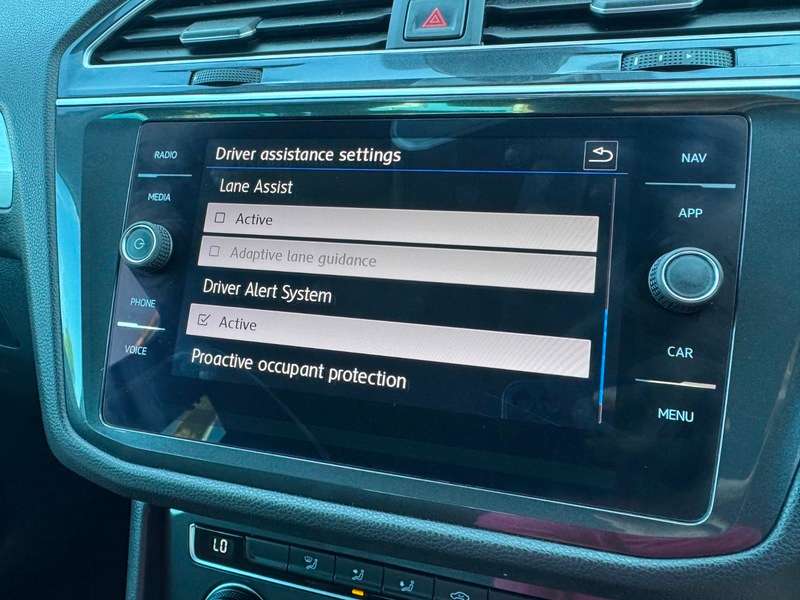 2018 VOLKSWAGEN TIGUAN 2018 VOLKSWAGEN TIGUAN