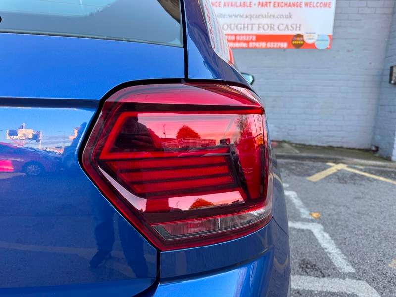 2019 VOLKSWAGEN POLO 2019 VOLKSWAGEN POLO