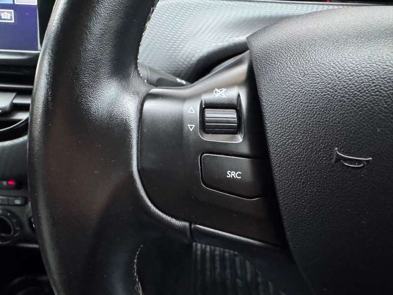 2016 PEUGEOT 208 2016 PEUGEOT 208