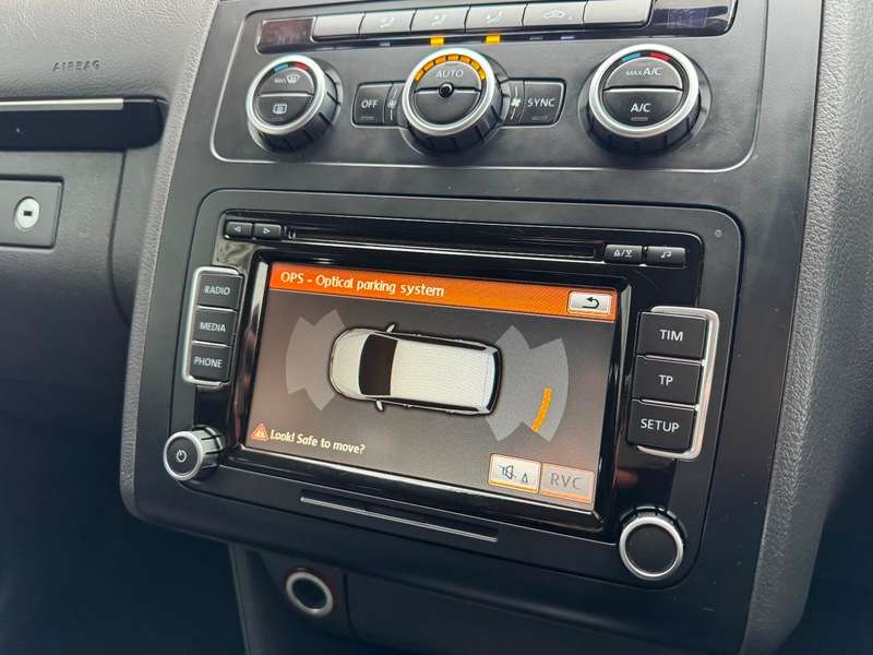 2014 VOLKSWAGEN TOURAN 2014 VOLKSWAGEN TOURAN