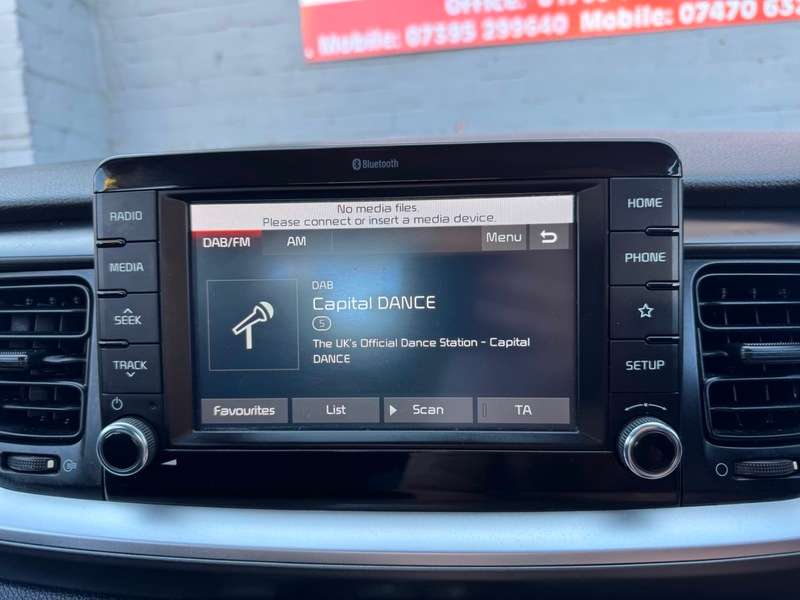 2018 KIA STONIC 2018 KIA STONIC