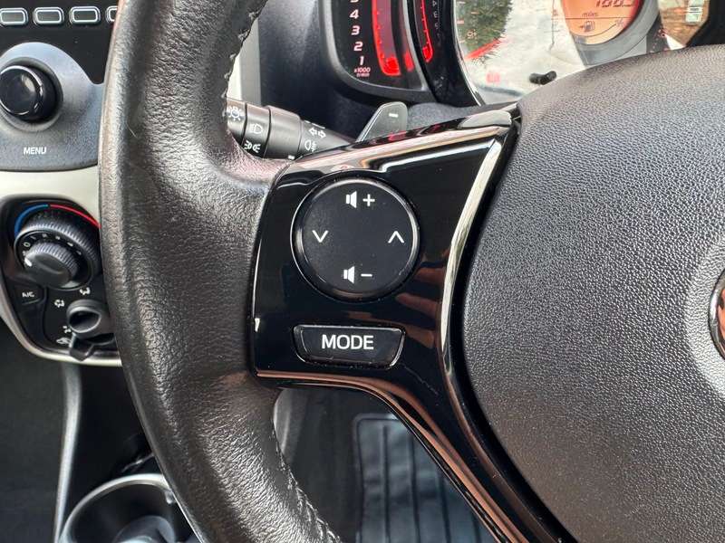 2017 TOYOTA AYGO 2017 TOYOTA AYGO