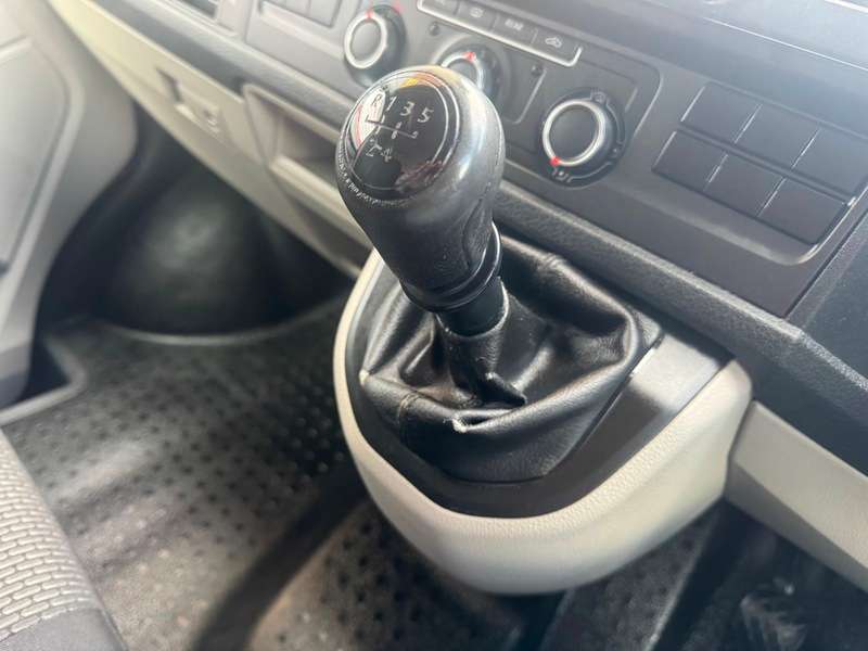 2018 VOLKSWAGEN TRANSPORTER 2018 VOLKSWAGEN TRANSPORTER
