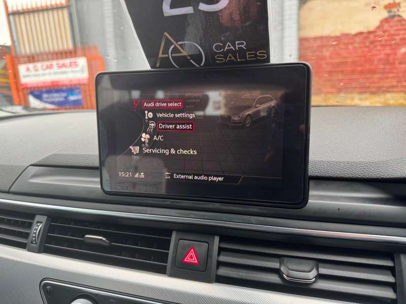 2017 AUDI A4 2017 AUDI A4