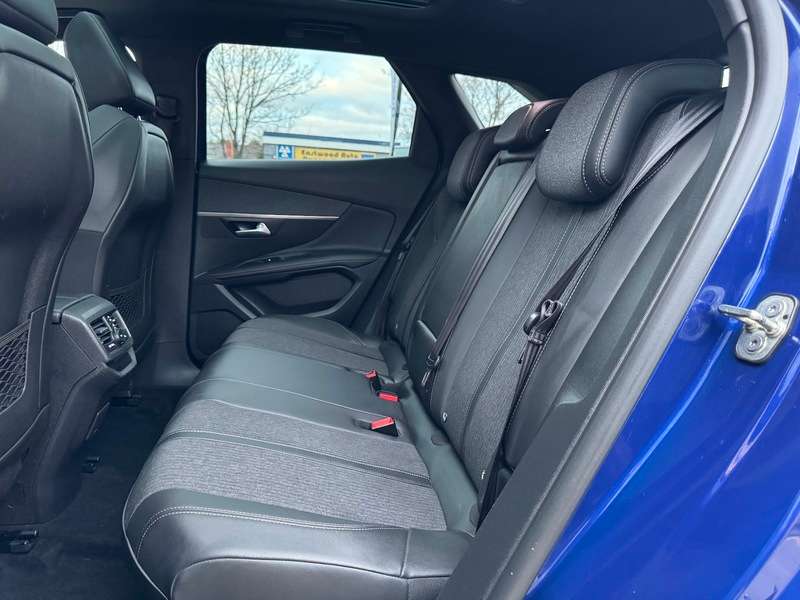 2019 PEUGEOT 3008 2019 PEUGEOT 3008