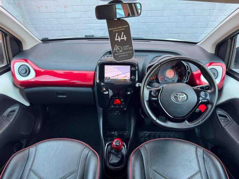 2017 TOYOTA AYGO 2017 TOYOTA AYGO