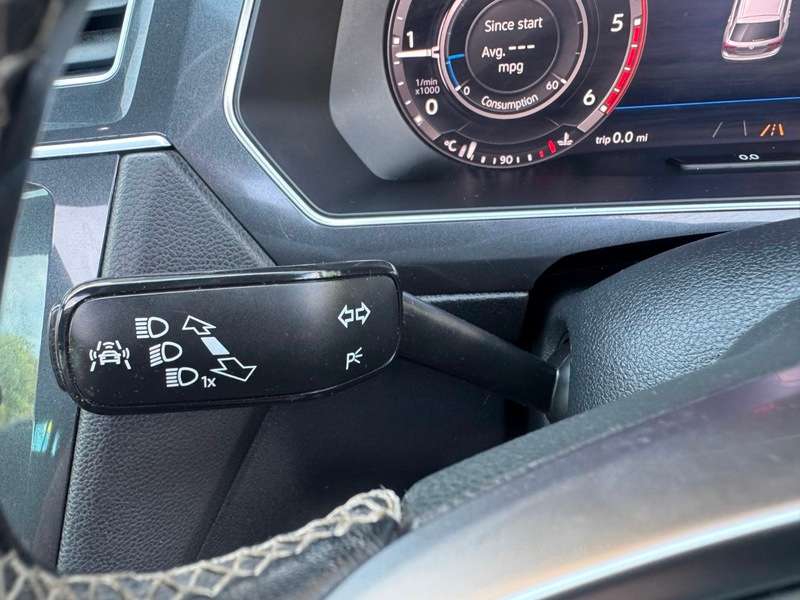 2017 VOLKSWAGEN TIGUAN 2017 VOLKSWAGEN TIGUAN