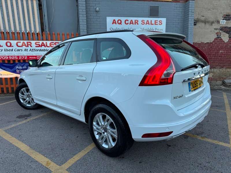 2015 VOLVO XC60 2015 VOLVO XC60