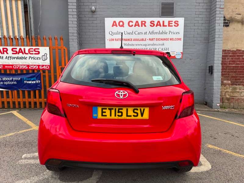 2015 TOYOTA YARIS 2015 TOYOTA YARIS