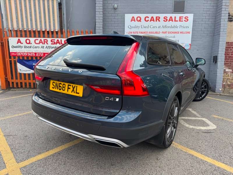 2018 VOLVO V90 2018 VOLVO V90