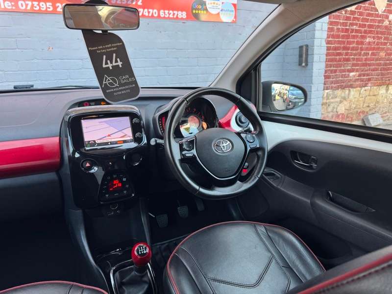 2017 TOYOTA AYGO 2017 TOYOTA AYGO