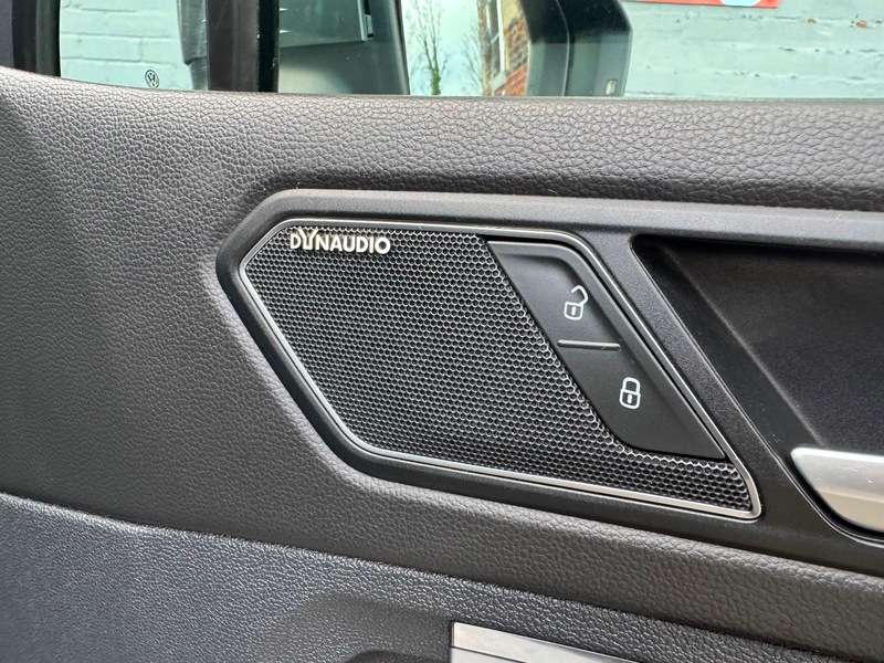 2018 VOLKSWAGEN TIGUAN 2018 VOLKSWAGEN TIGUAN