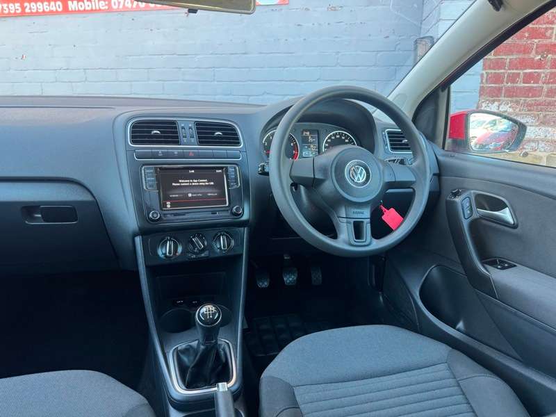 2014 VOLKSWAGEN POLO 2014 VOLKSWAGEN POLO