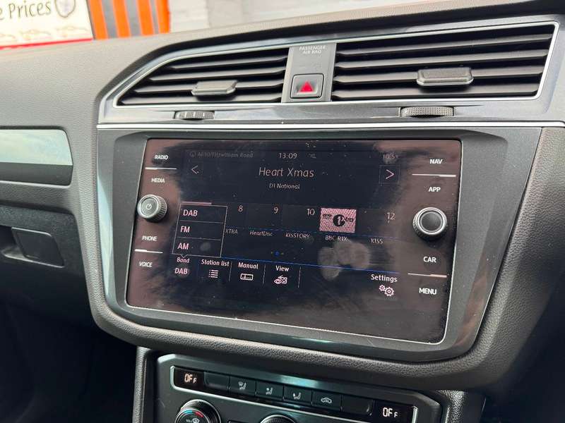 2018 VOLKSWAGEN TIGUAN 2018 VOLKSWAGEN TIGUAN