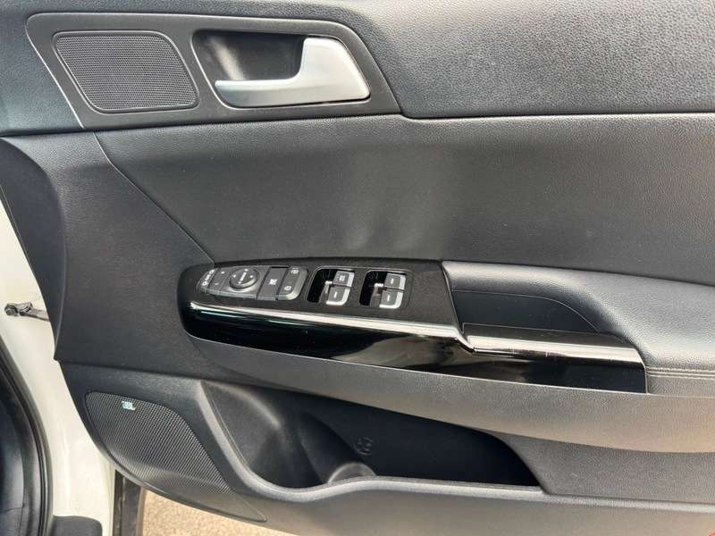2017 KIA SPORTAGE 2017 KIA SPORTAGE