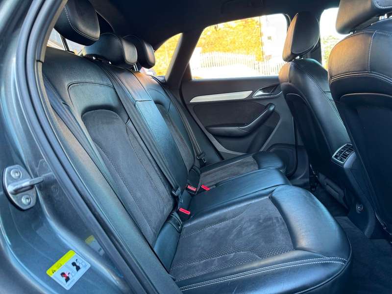 2015 AUDI Q3 2015 AUDI Q3