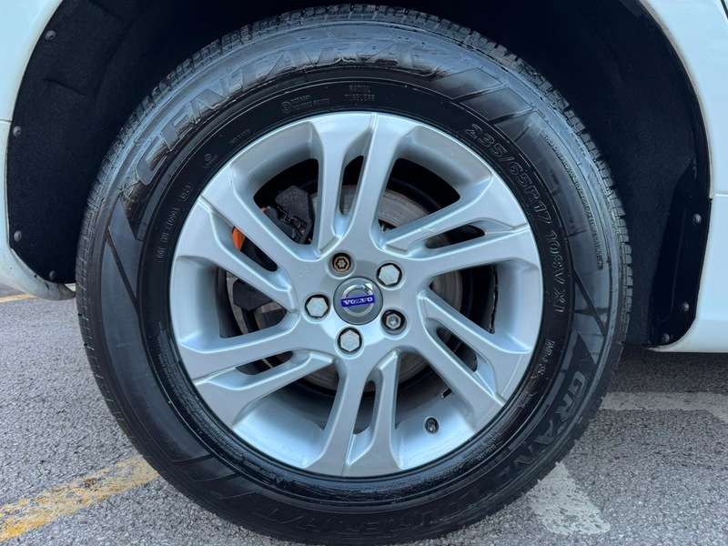 2015 VOLVO XC60 2015 VOLVO XC60