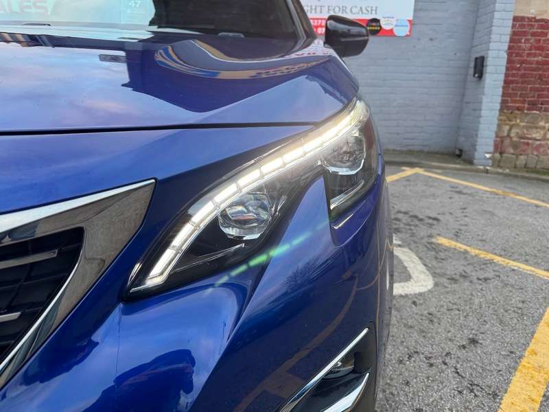 2019 PEUGEOT 3008 2019 PEUGEOT 3008