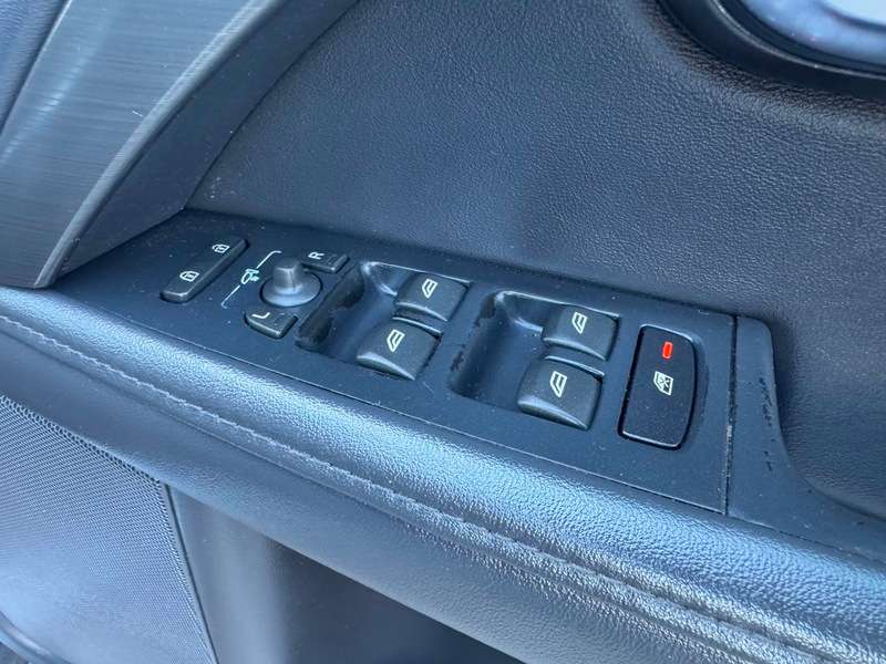 2014 VOLVO V70 2014 VOLVO V70