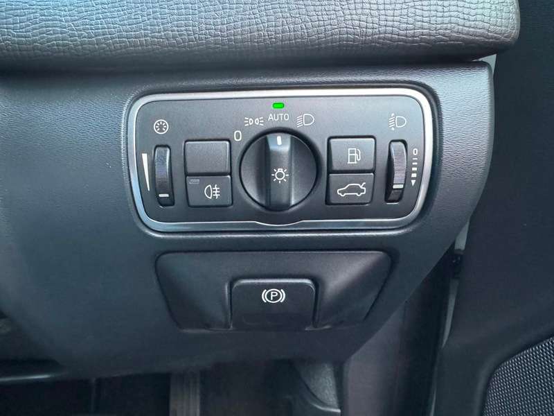 2015 VOLVO XC60 2015 VOLVO XC60