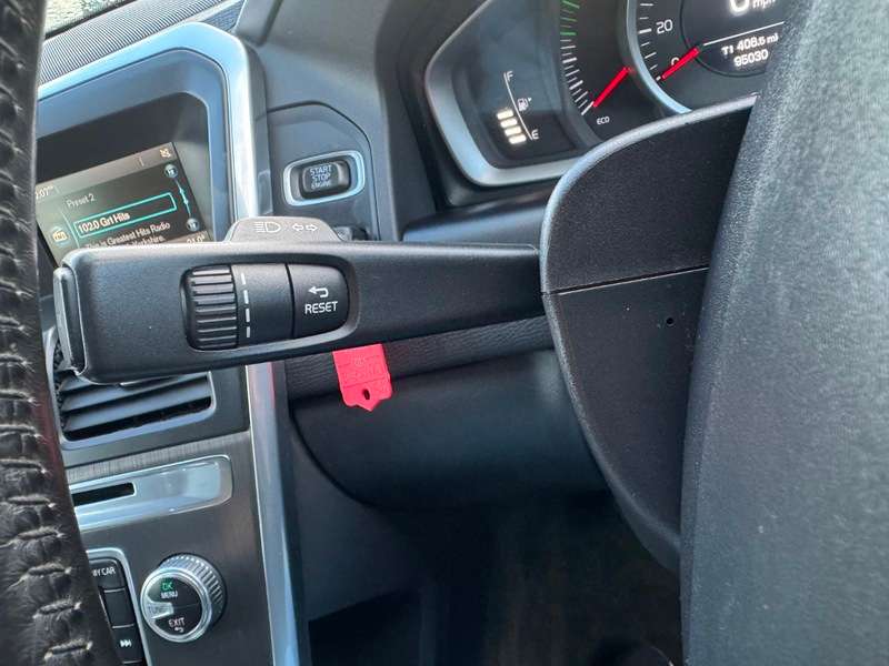 2015 VOLVO XC60 2015 VOLVO XC60