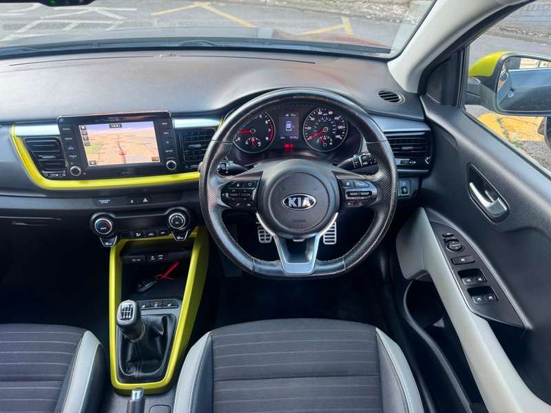 2018 KIA STONIC 2018 KIA STONIC