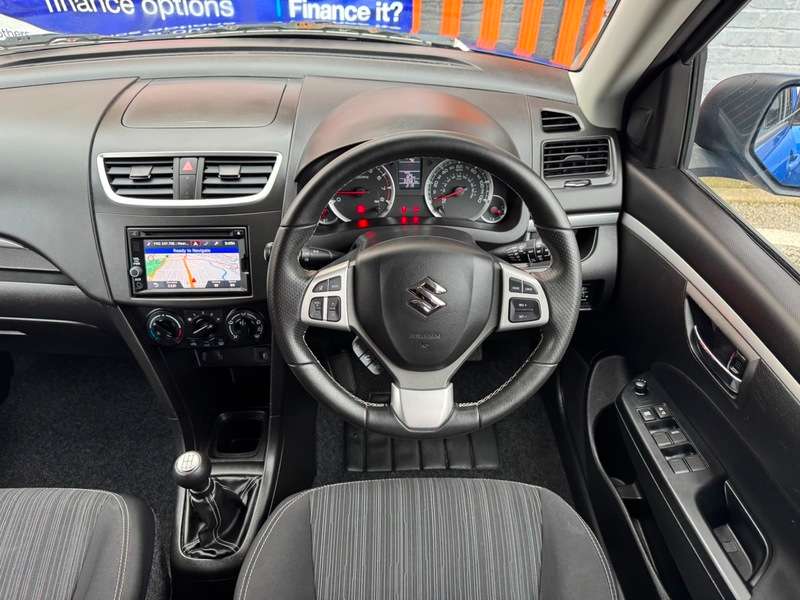 A 2016 SUZUKI SWIFT SZ-L A 2016 SUZUKI SWIFT SZ-L