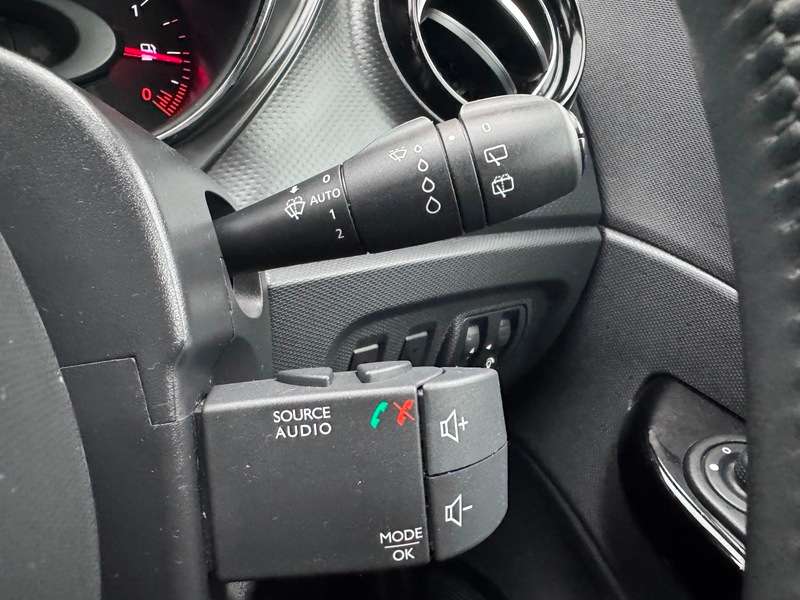 2016 RENAULT CAPTUR 2016 RENAULT CAPTUR