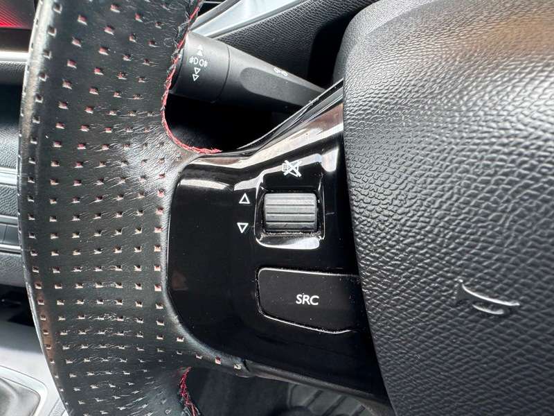 2016 PEUGEOT 308 2016 PEUGEOT 308