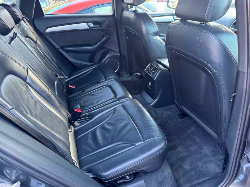 2015 AUDI Q5 2015 AUDI Q5