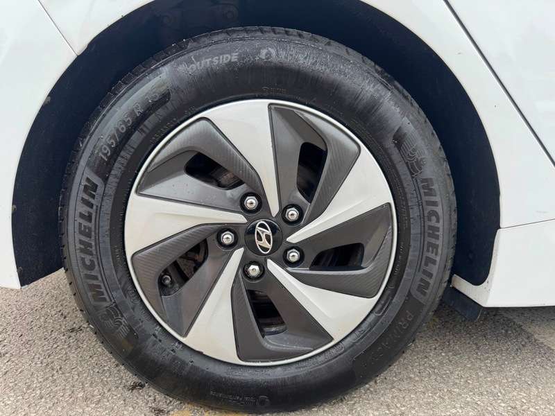 2018 HYUNDAI IONIQ 2018 HYUNDAI IONIQ