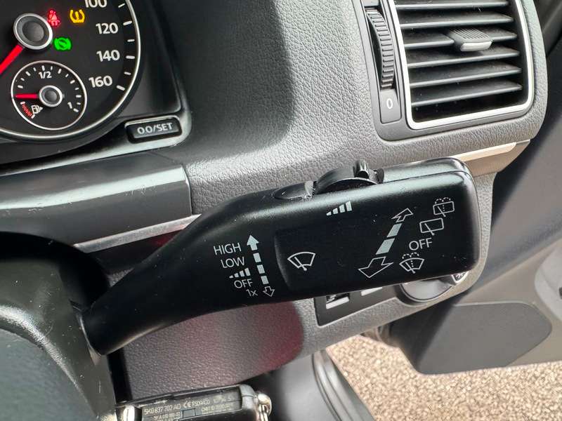 2014 VOLKSWAGEN TOURAN 2014 VOLKSWAGEN TOURAN