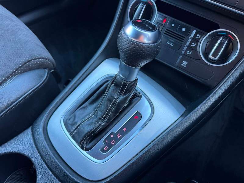 2015 AUDI Q3 2015 AUDI Q3