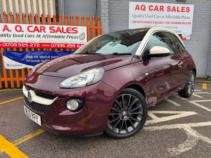 A 2013 VAUXHALL ADAM GLAM A 2013 VAUXHALL ADAM GLAM