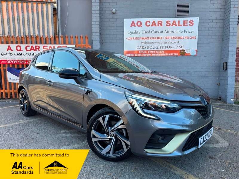 A 2023 RENAULT CLIO E-TECH ENGINEERED A 2023 RENAULT CLIO E-TECH ENGINEERED