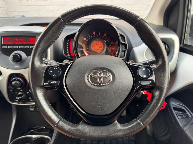 2017 TOYOTA AYGO 2017 TOYOTA AYGO