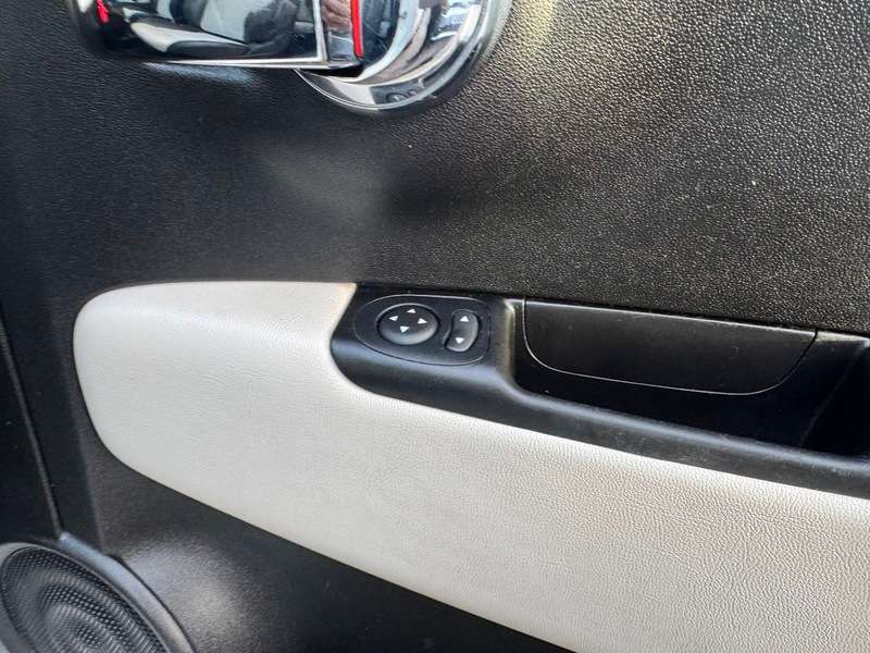 2022 FIAT 500 2022 FIAT 500