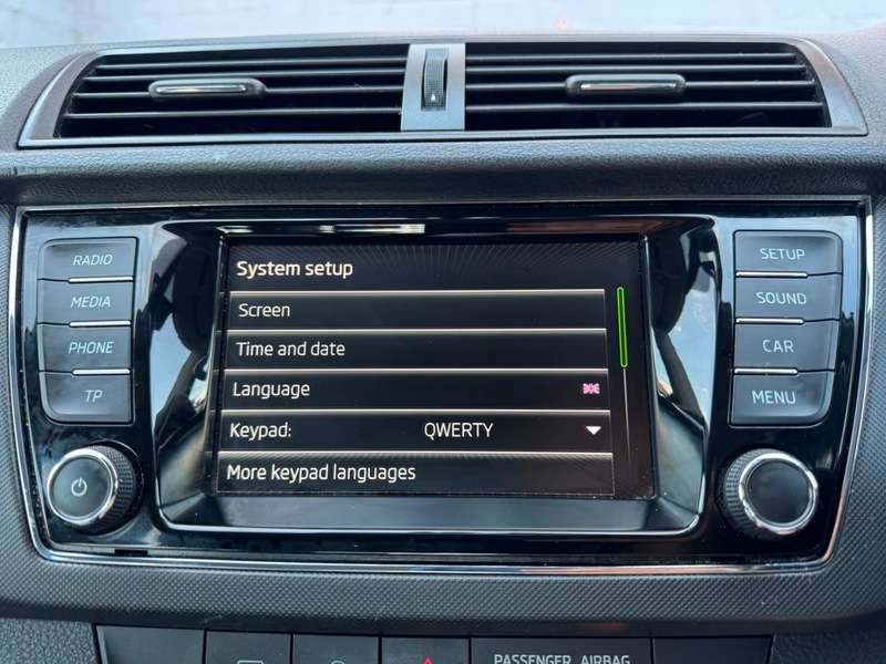 2015 SKODA FABIA 2015 SKODA FABIA